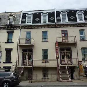 Econohotel Montreal Hotel Montreal